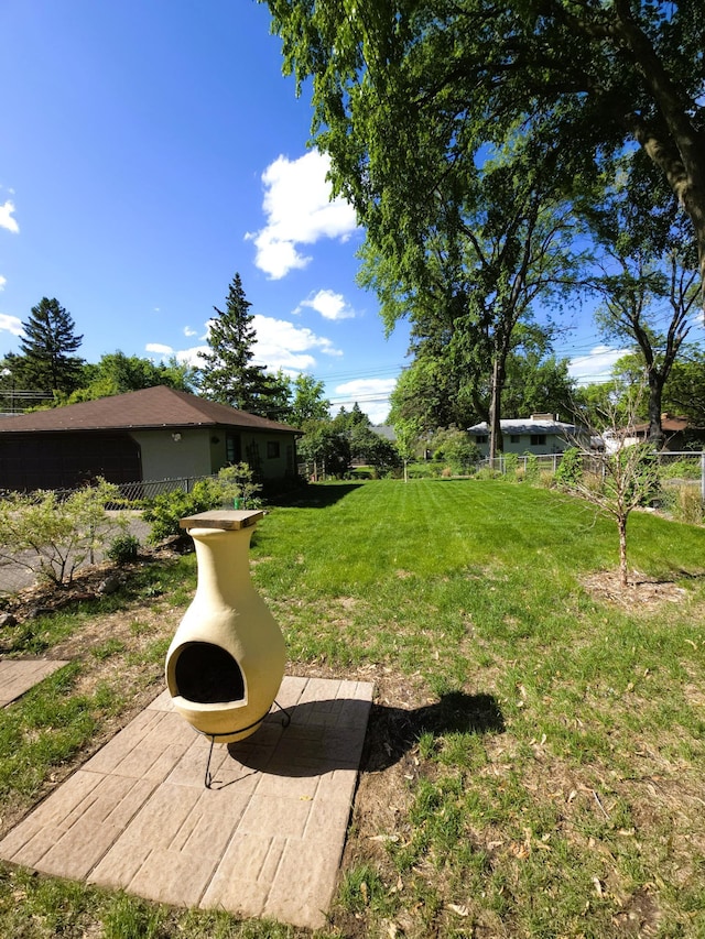 719 49th Ave NE, Columbia Heights, MN 55421 - view of yard