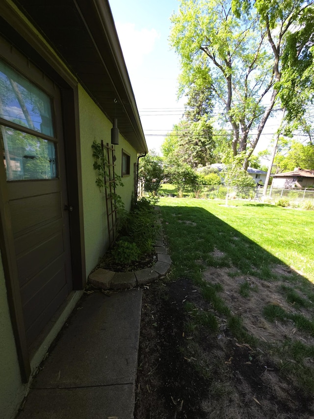 719 49th Ave NE, Columbia Heights, MN 55421 - view of green lawn