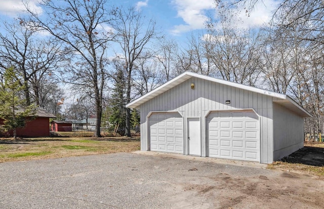 14347 Memorywood Dr, Baxter, MN 56425 - view of detached garage