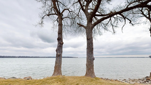 7030 147th Ave SE, Lake Lillian, MN 56253 - water view