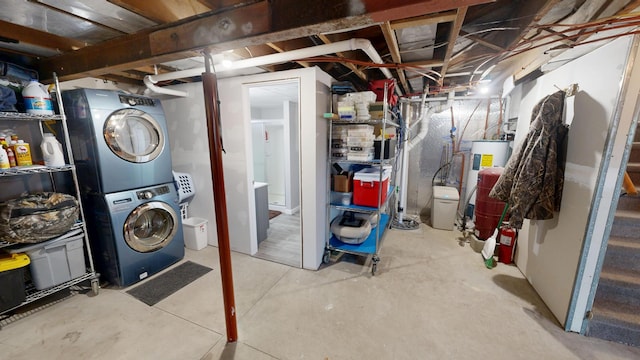 7030 147th Ave SE, Lake Lillian, MN 56253 - unfinished basement with stacked washer / drying machine and water heater