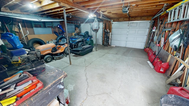 7030 147th Ave SE, Lake Lillian, MN 56253 - garage with a garage door opener