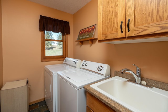 3195 115th St NW, Oronoco, MN 55960 - washroom with washing machine and clothes dryer, cabinet space, and baseboards