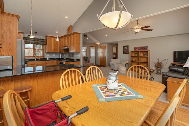 3195 115th St NW, Oronoco, MN 55960 - dining room with lofted ceiling, ceiling fan, and recessed lighting