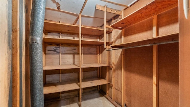 723 3rd St SW, Willmar, MN 56201 - view of storage room
