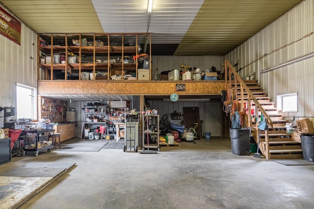 34506 Pleasant Point Dr, Homer Twp, MN 55987 - garage with a workshop area