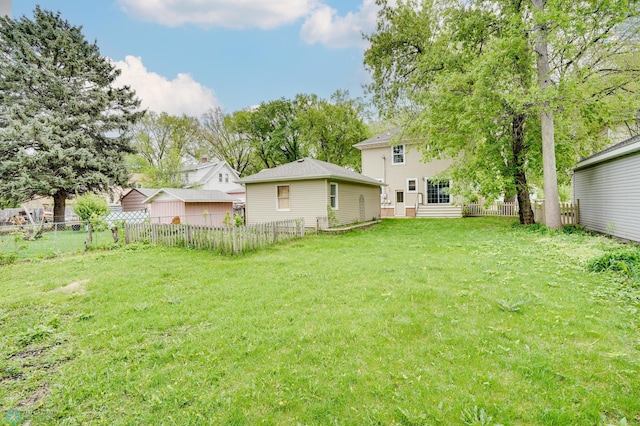 1250 8th St N, Fargo, ND 58102 - view of yard