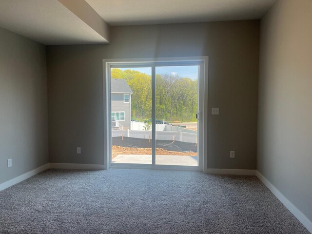 1591 76th St W, Inver Grove Heights, MN 55077 - carpeted empty room with baseboards