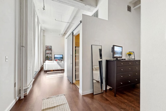 700 Washington Ave N Unit 617, Minneapolis, MN 55401 - corridor with visible vents, baseboards, and dark wood-type flooring