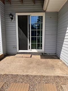 view of exterior entry