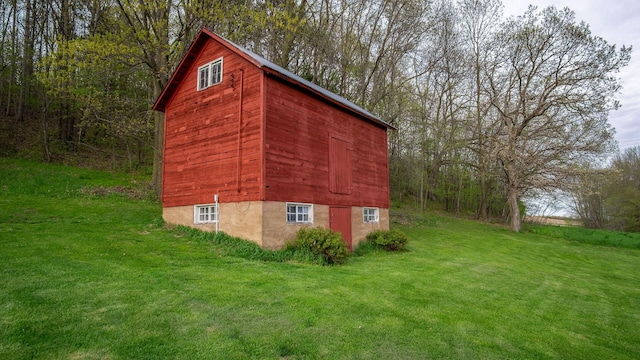 view of outbuilding featuring an outbuilding
