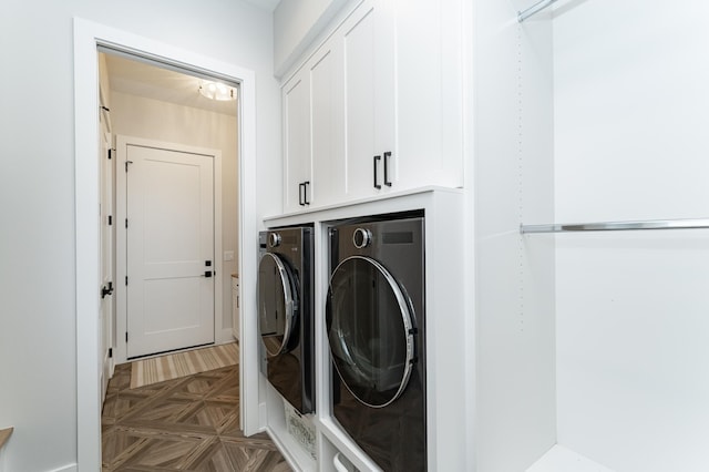 3251 Century Ridge Pl NE, Rochester, MN 55906 - laundry room with washing machine and dryer and cabinet space