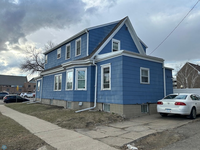 view of property exterior
