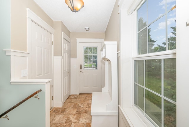 2246 Saint Johns Cir, Woodbury, MN 55129 - photo 3