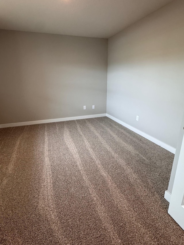 9829 89th St S, Cottage Grove, MN 55016 - unfurnished room with baseboards and carpet flooring