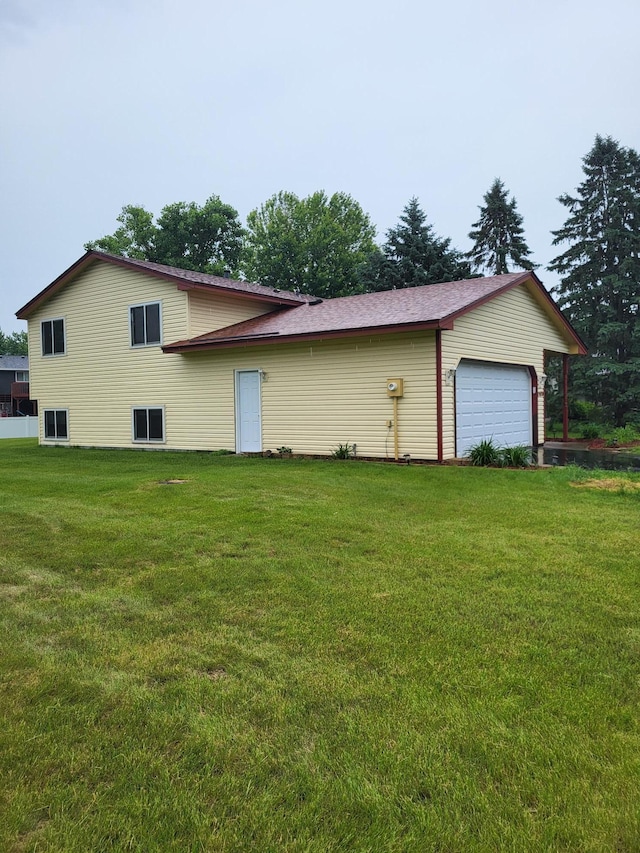 11620 Oregon Ave N, Champlin, MN 55316 - back of property with a lawn