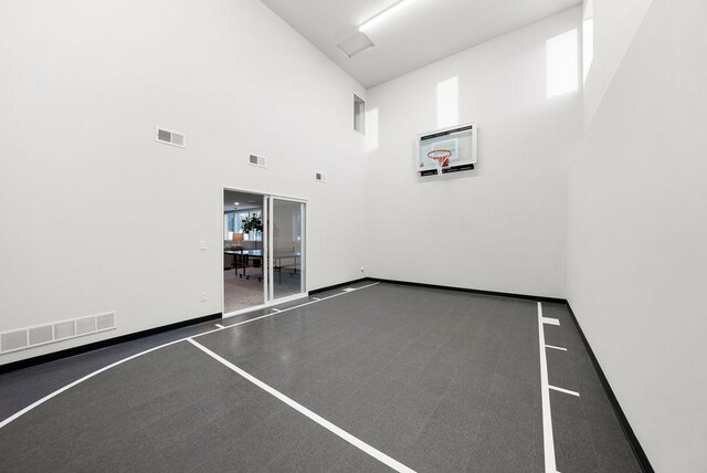 2712 Kensington Ave NE, Saint Michael, MN 55376 - view of basketball court with basketball court
