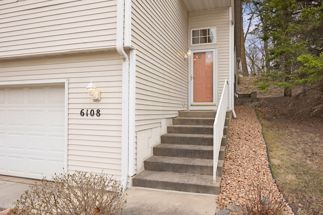 6108 Creek Line Dr, Minnetonka, MN 55345 - view of doorway to property