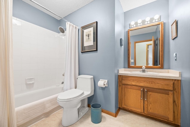 6108 Creek Line Dr, Minnetonka, MN 55345 - bathroom featuring vanity, toilet, shower / bath combination with curtain, and baseboards