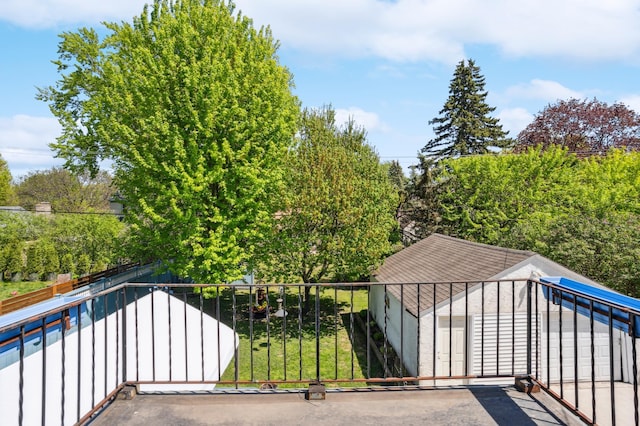 3511 Mckinley St NE, Minneapolis, MN 55418 - view of balcony