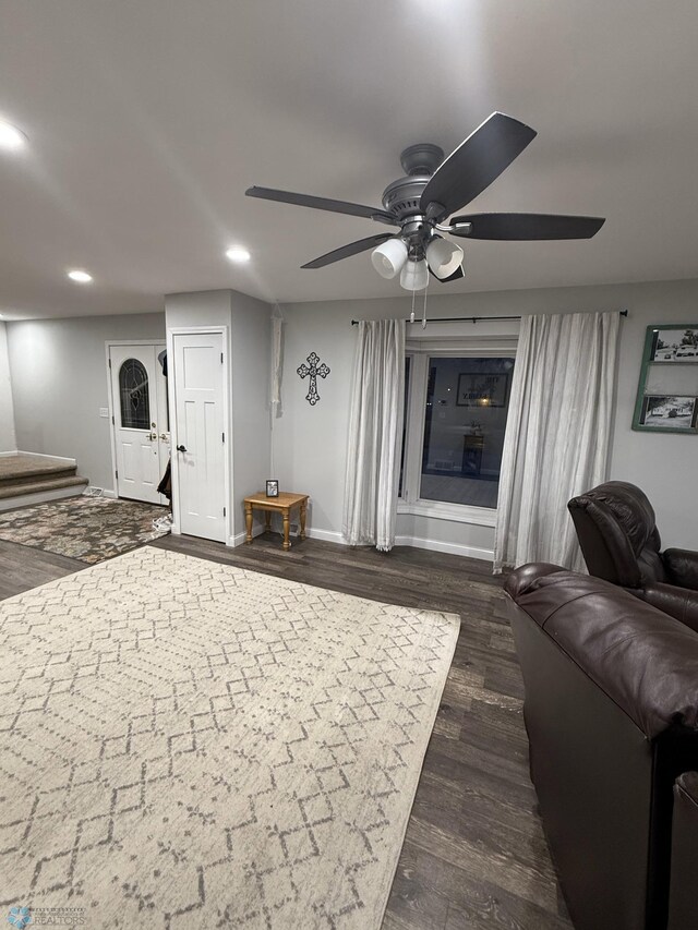 436 2nd Ave E, Halstad, MN 56548 - living area featuring dark wood-type flooring, a ceiling fan, recessed lighting, and baseboards