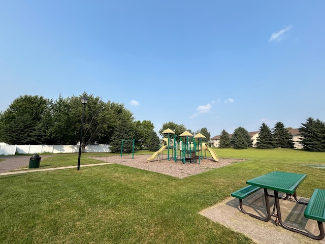 953 14th Ln SE, Cambridge, MN 55008 - view of community jungle gym