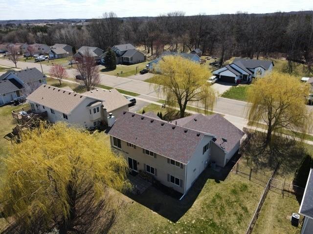 drone / aerial view featuring a residential view