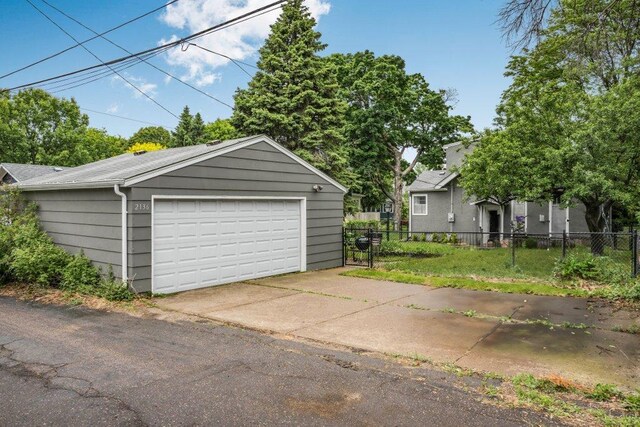 2136 Temple Ct, Saint Paul, MN 55104 - view of detached garage