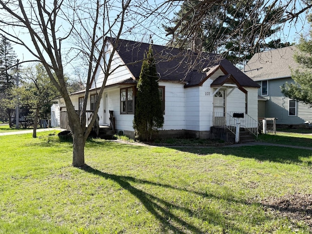 237 Wood St S, Mora, MN 55051 - photo 2