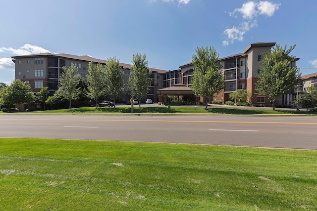 7100 Metro Blvd Unit 206, Edina, MN 55439 - view of building exterior