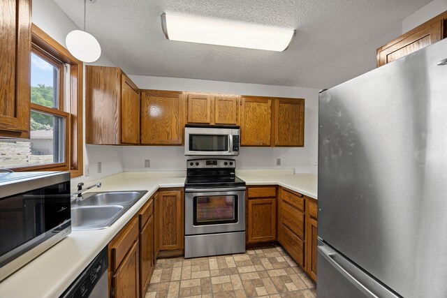 926 Travelers Trl Unit 66, Burnsville, MN 55337 - photo 3