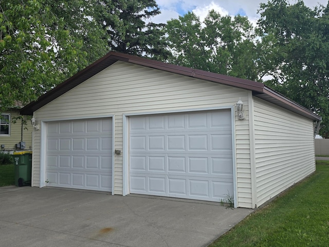 421 7th Ave SE, Pipestone, MN 56164 - view of detached garage