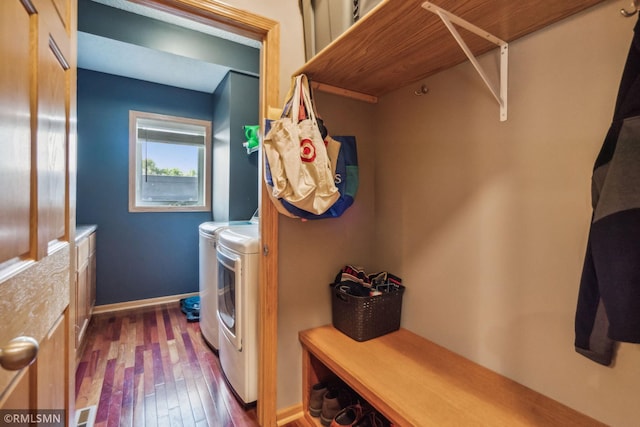 4022 Yosemite Ave S, Saint Louis Park, MN 55416 - laundry room featuring washing machine and dryer, baseboards, dark wood-style flooring, and laundry area