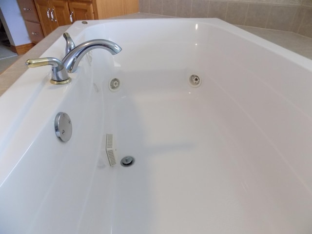 room details with a jetted tub