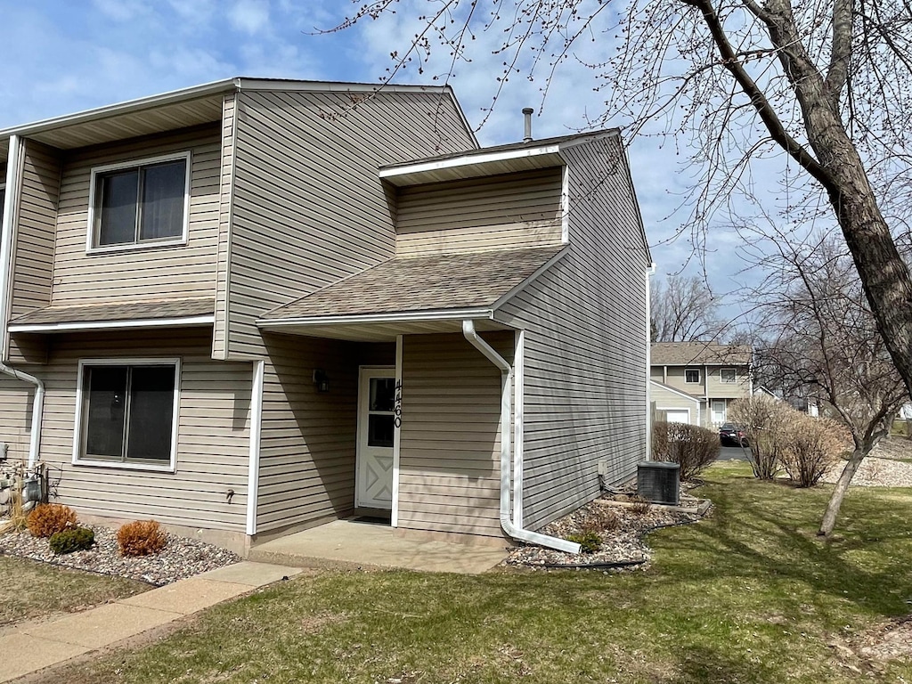 4460 Mccoll Dr, Savage, MN 55378 - photo 1