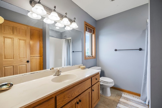 367 Garden Dr, Delano, MN 55328 - full bath featuring vanity, tile patterned flooring, and a shower with curtain