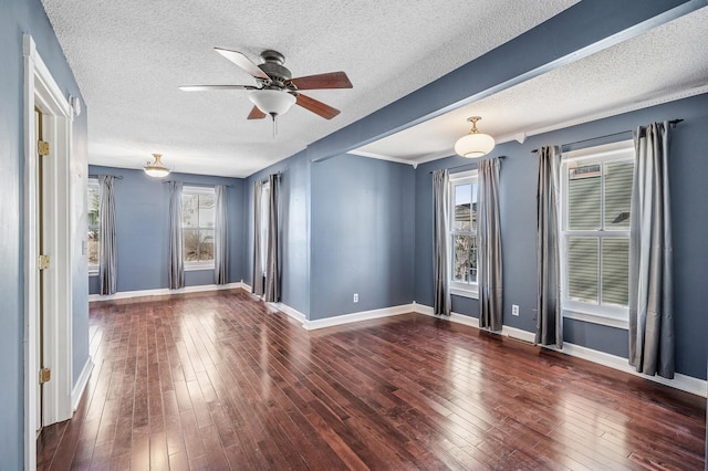 919 6th Ave S, Stillwater, MN 55082 - unfurnished room with wood-type flooring, ceiling fan, and a textured ceiling