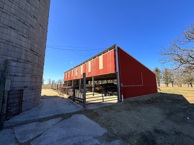 exterior space featuring an exterior structure and an outbuilding