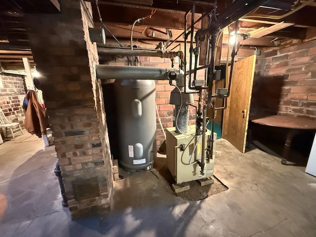 20343 680th Ave, Alden, MN 56009 - utilities with water heater