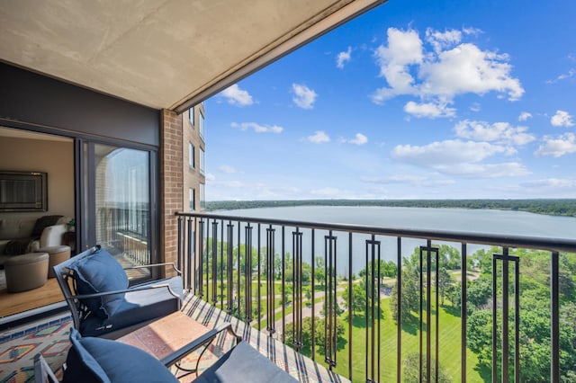 2950 Dean Pkwy Unit 2005, Minneapolis, MN 55416 - balcony with a water view