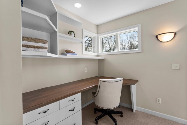 2625 Woodbridge Rd, Minnetonka Beach, MN 55391 - office space featuring built in desk and baseboards