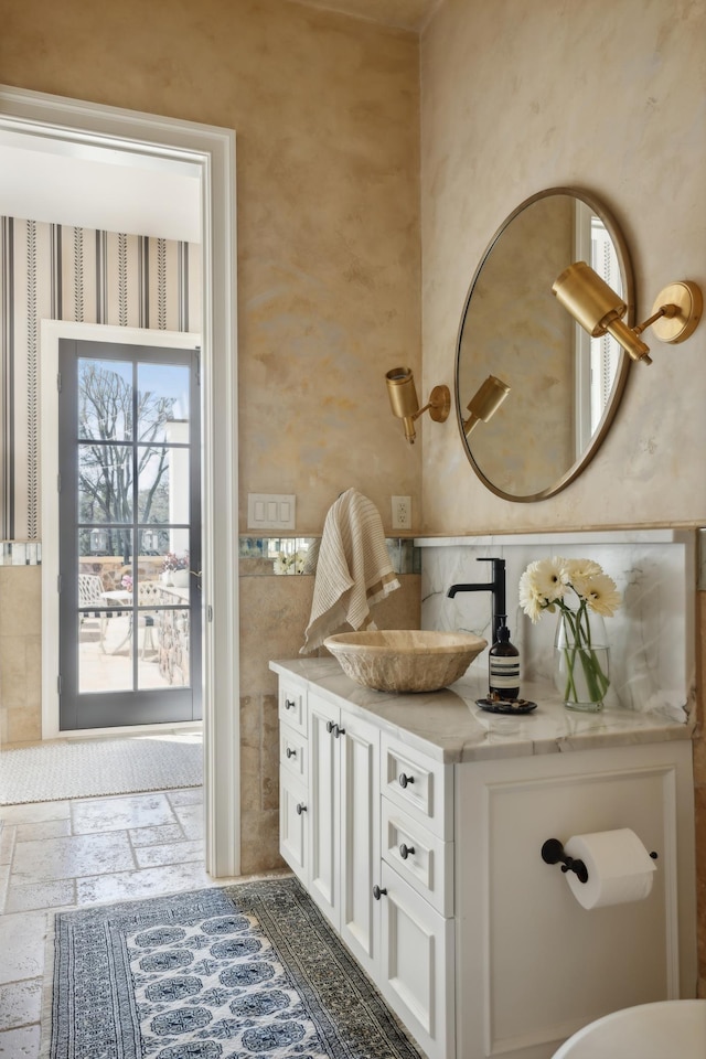 bathroom with vanity