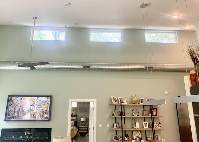4405 17th Ave NW, Sauk Rapids, MN 56379 - interior space with visible vents