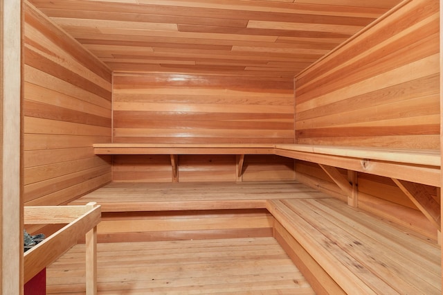 view of sauna / steam room