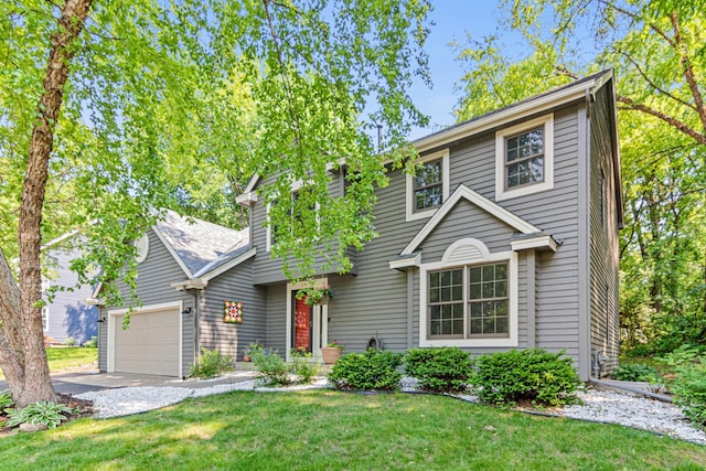 12534 Dover Dr, Apple Valley, MN 55124 - traditional home featuring a front yard and an attached garage
