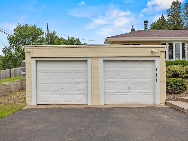 1883 County Road C E, Maplewood, MN 55109 - view of garage