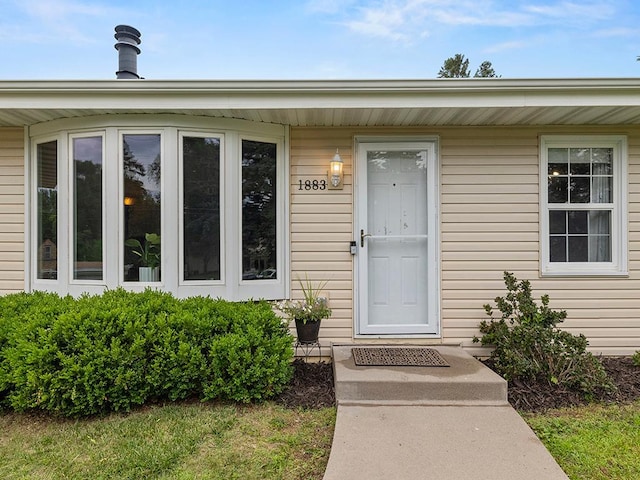 1883 County Road C E, Maplewood, MN 55109 - entrance to property