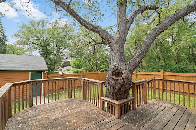 2700 Edgewood Ave S, Saint Louis Park, MN 55426 - wooden terrace featuring a fenced backyard