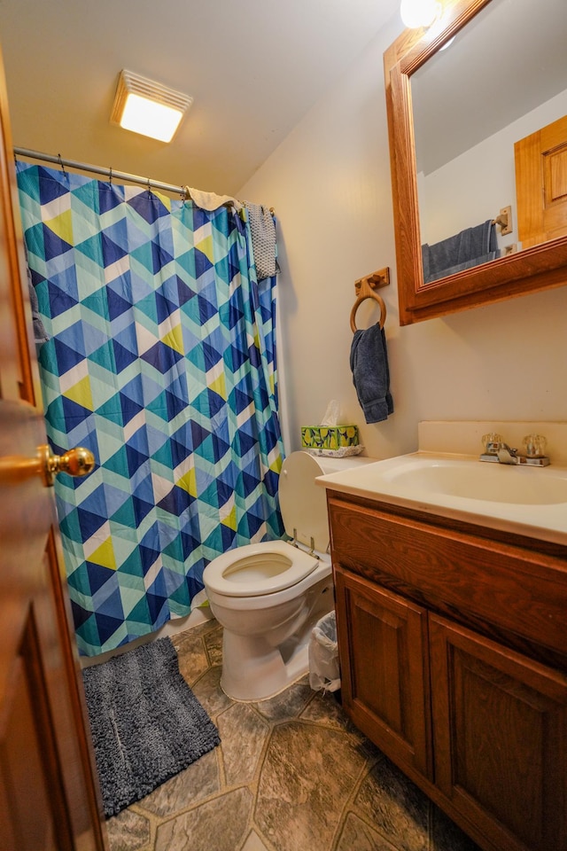 5242 Cusson Loop Rd, Leiding Twp, MN 55771 - bathroom featuring vanity and curtained shower