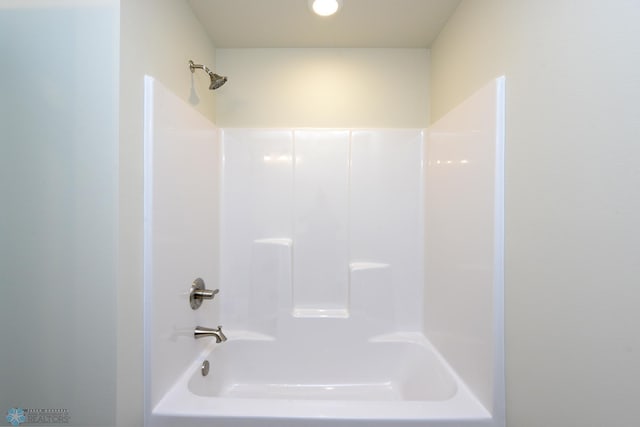 view of full bath